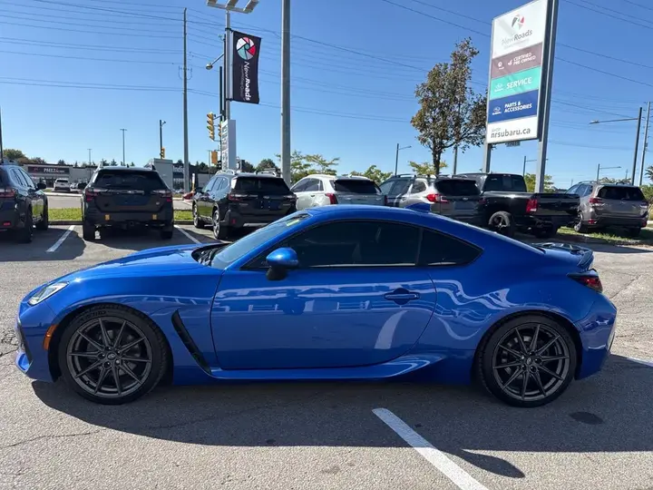 Subaru Brz 2023 photo 4