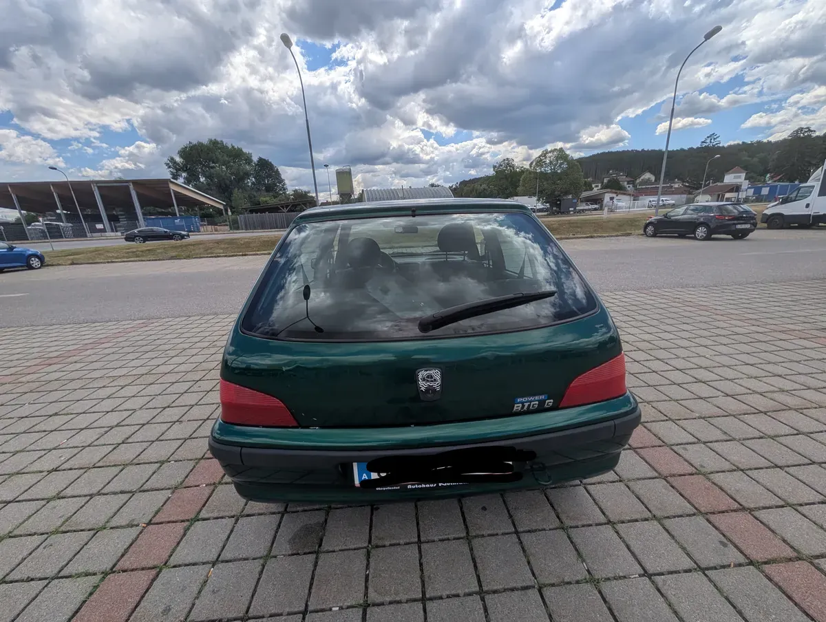 Peugeot 106 2001 photo 3