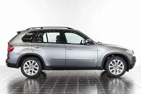 BMW X5 2010 photo 3