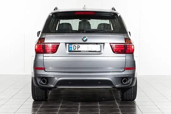 BMW X5 2010 photo 5