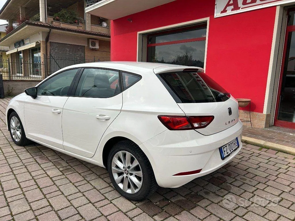 Seat Leon 2019 photo 4