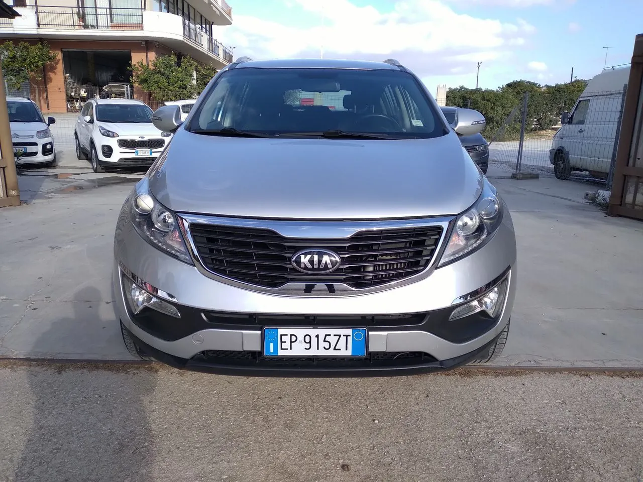 Kia Sportage 2013 photo 2