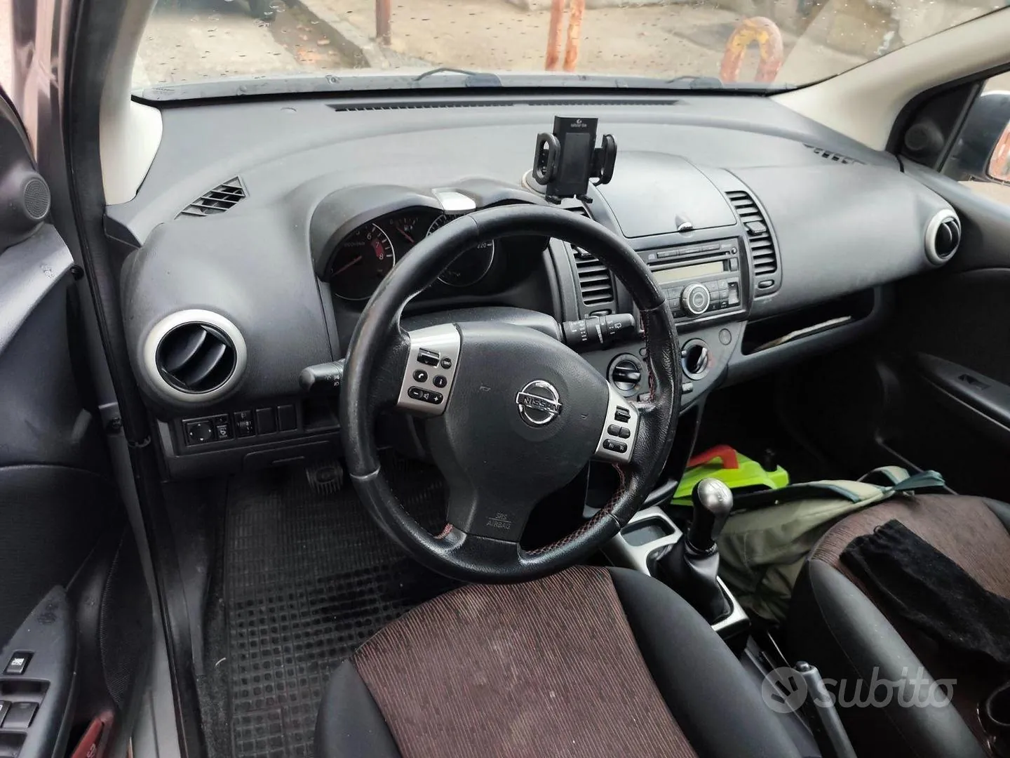 Nissan Note 2009 photo 5