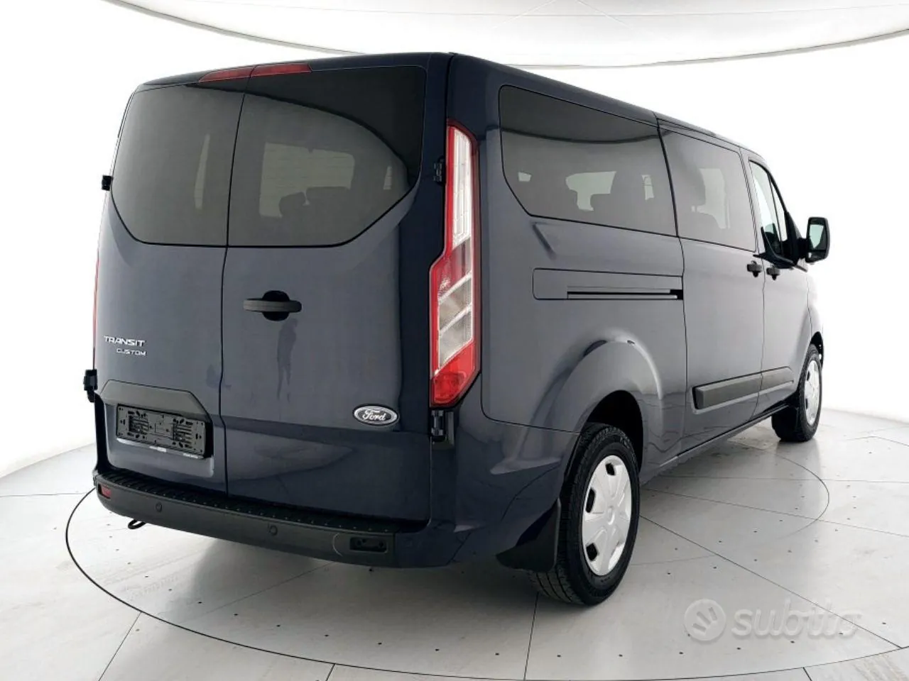 Ford Transit Custom photo 3
