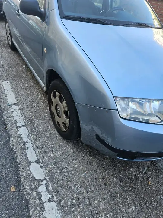 Skoda Fabia 2002 photo 3