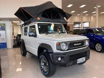 Suzuki Jimny 2026 photo 2
