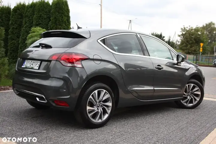 Citroen Ds4 2011 photo 4