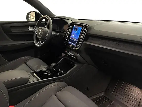 Volvo Xc40 2023 photo 4