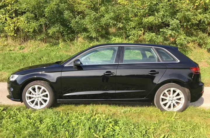 Audi A3 2017 photo 2