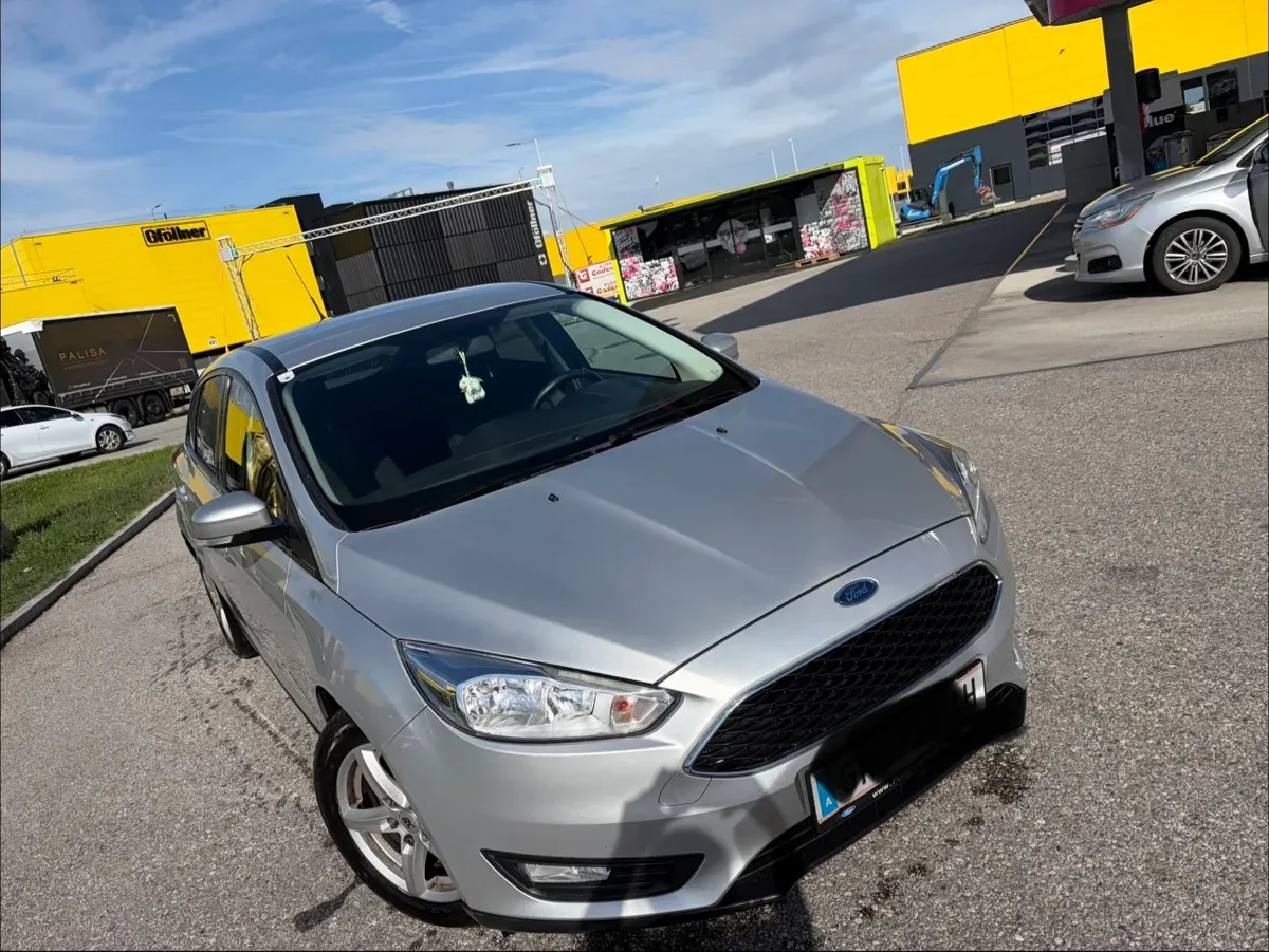 Ford Focus 2015 photo 3