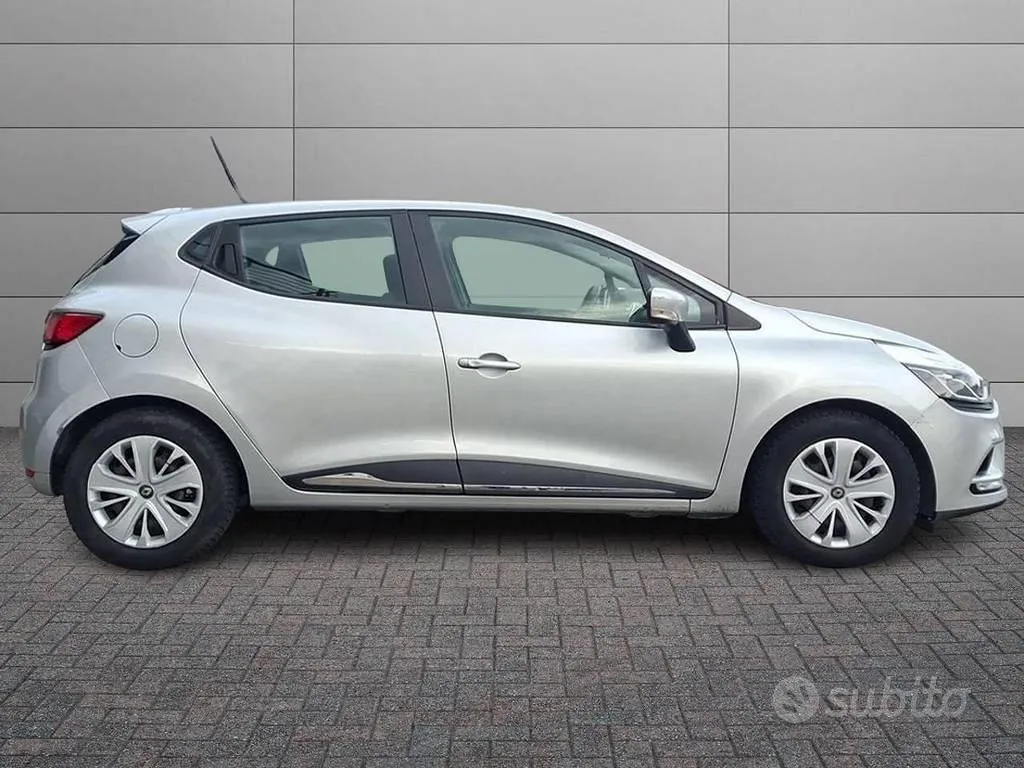 Renault Clio 2019 photo 3