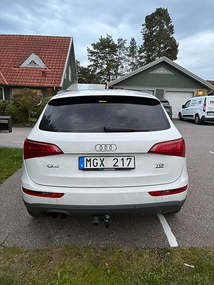 Audi Q5 2012 photo 2