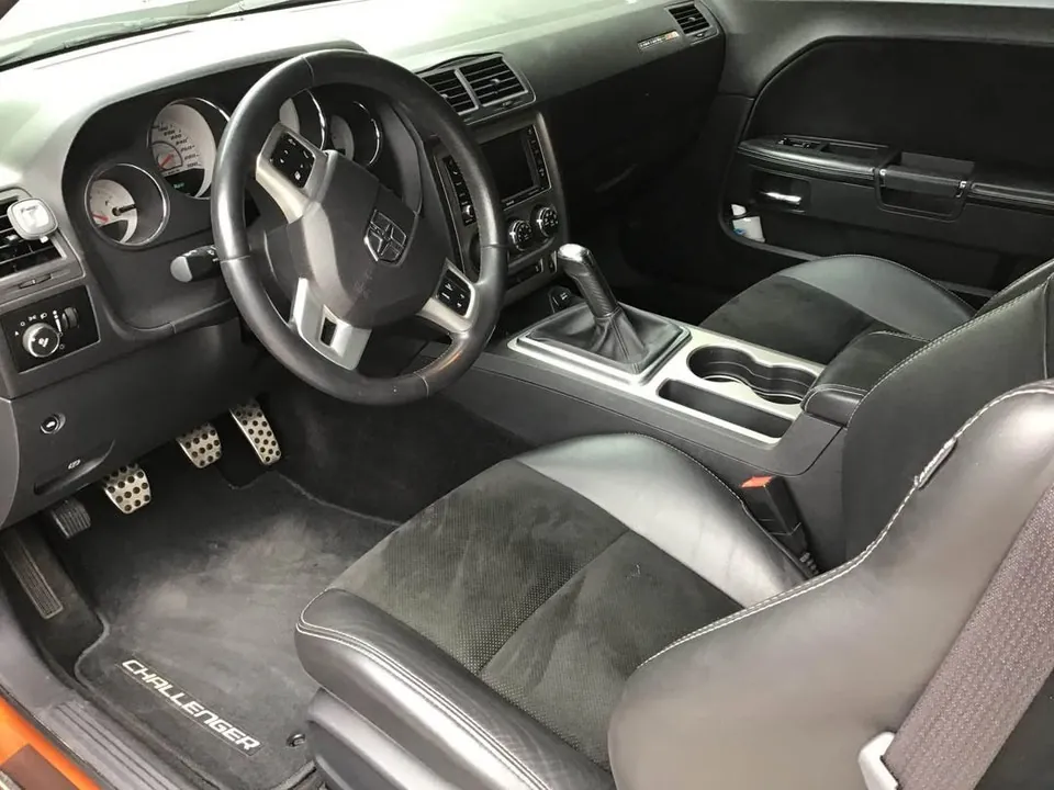 Dodge Challenger 2011 photo 5