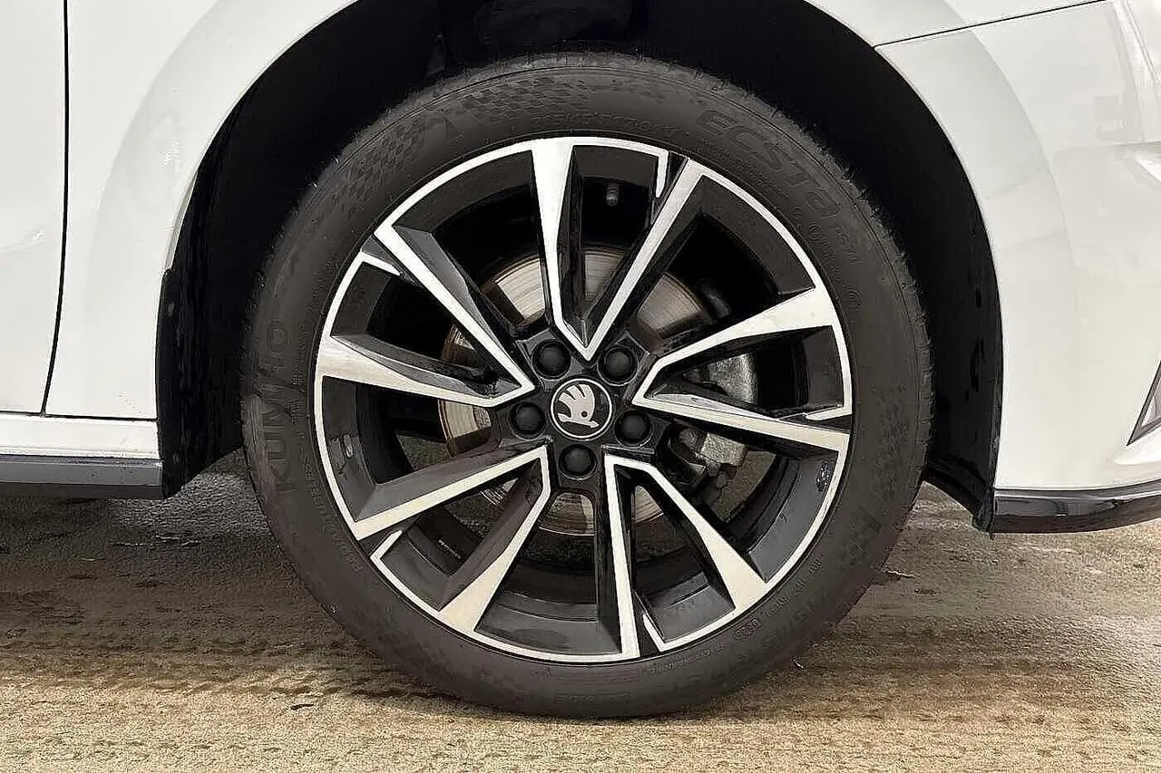 Skoda Fabia 2025 photo 5