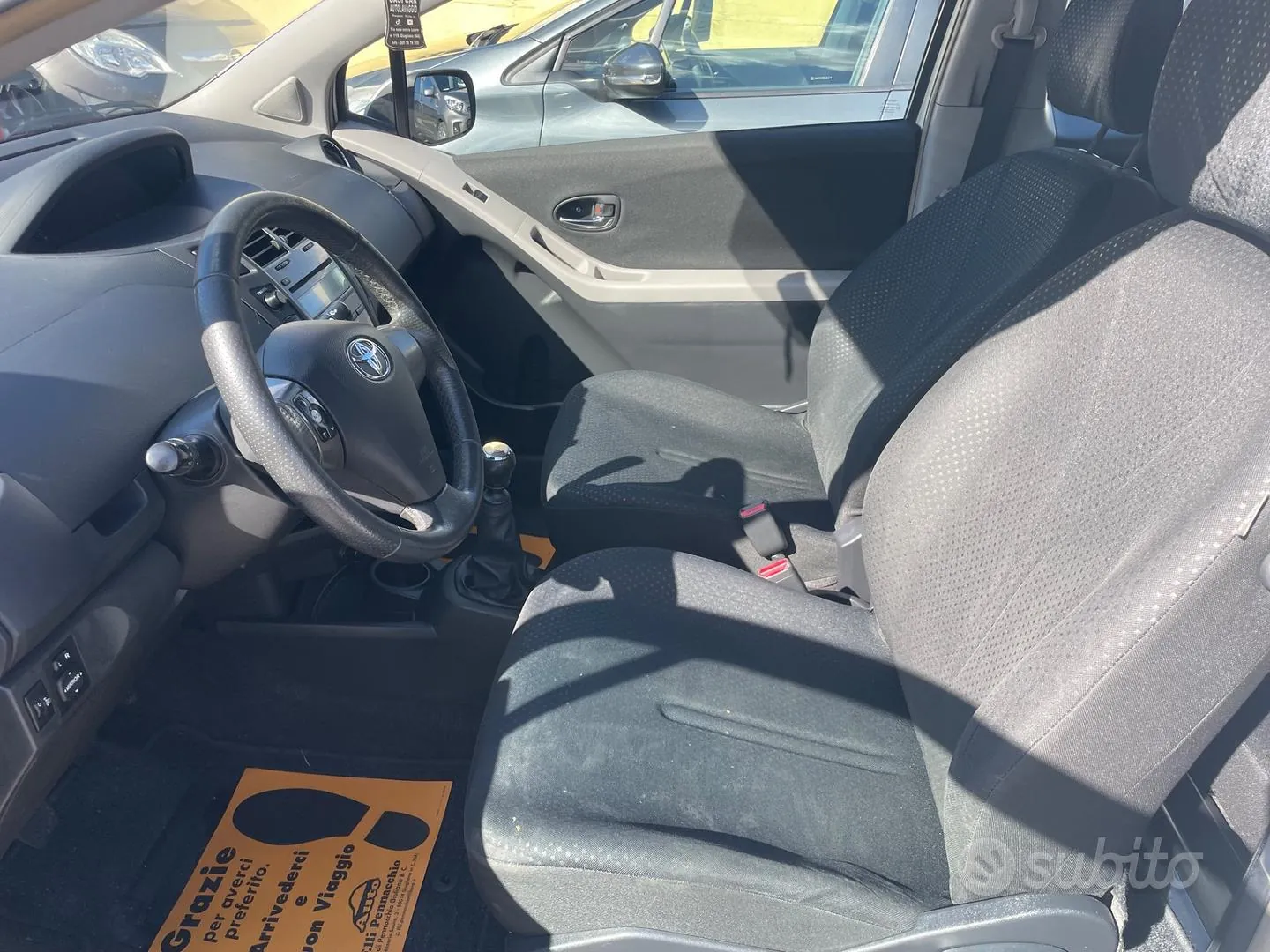 Toyota Yaris 2010 photo 5