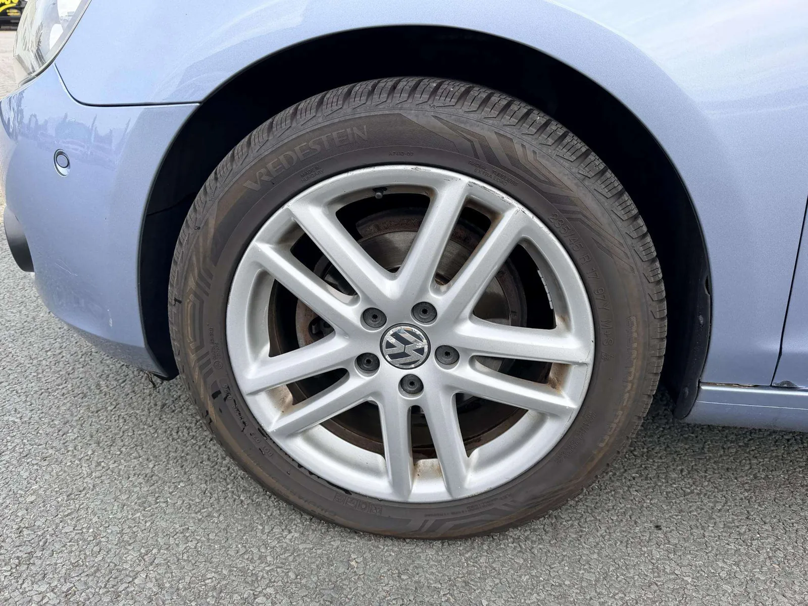 Volkswagen Golf 2010 photo 5