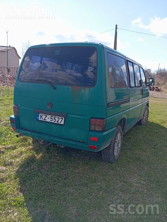 Volkswagen Multivan 1994 photo 2