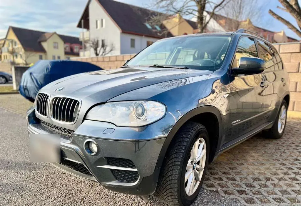 BMW X5 2013 photo 2