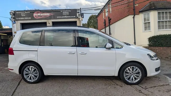 Volkswagen Sharan 2014 photo 2