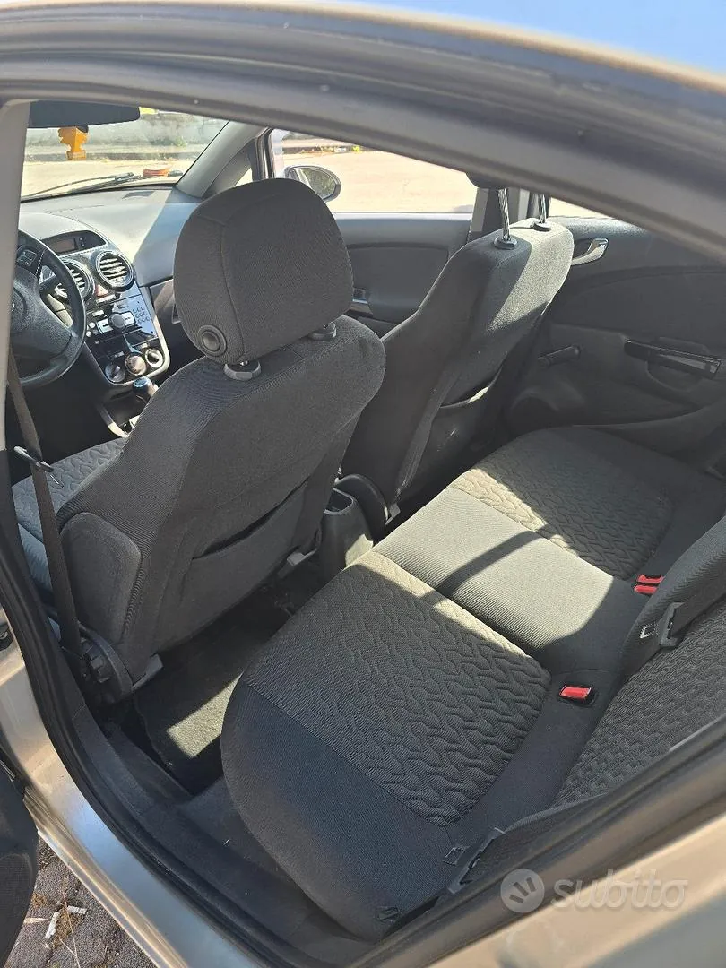 Opel Corsa 2013 photo 5