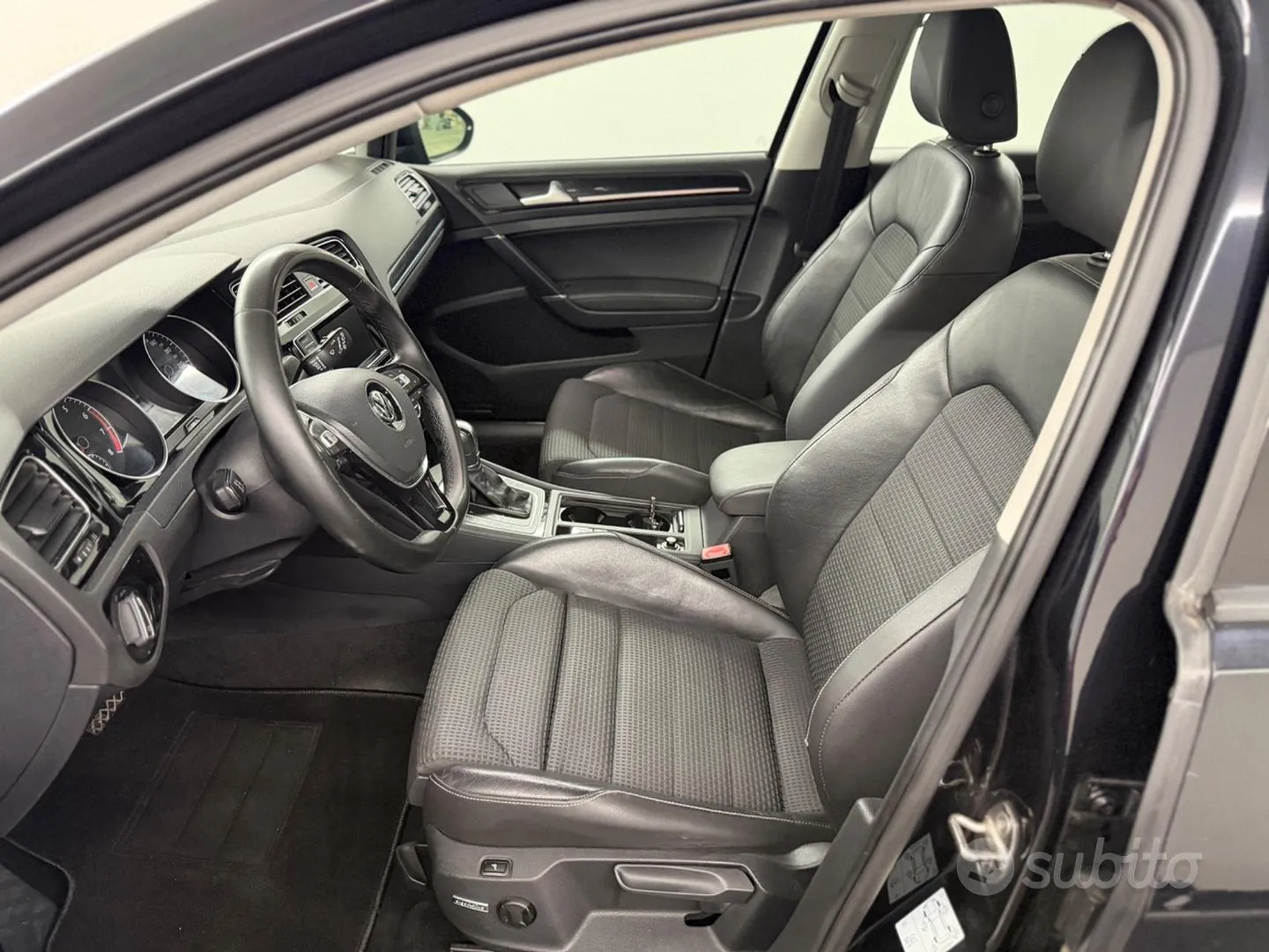 Volkswagen Golf 2013 photo 5
