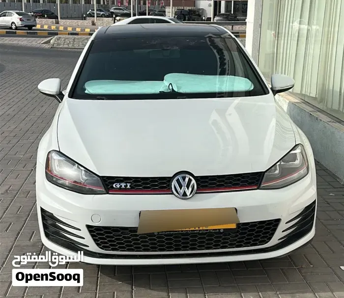 Volkswagen Golf Gti 2017 photo 2