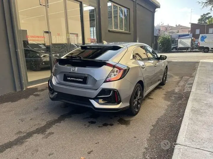 Honda Civic 2019 photo 4