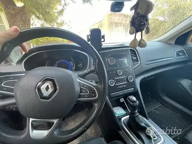 Renault Megane 2016 photo 2