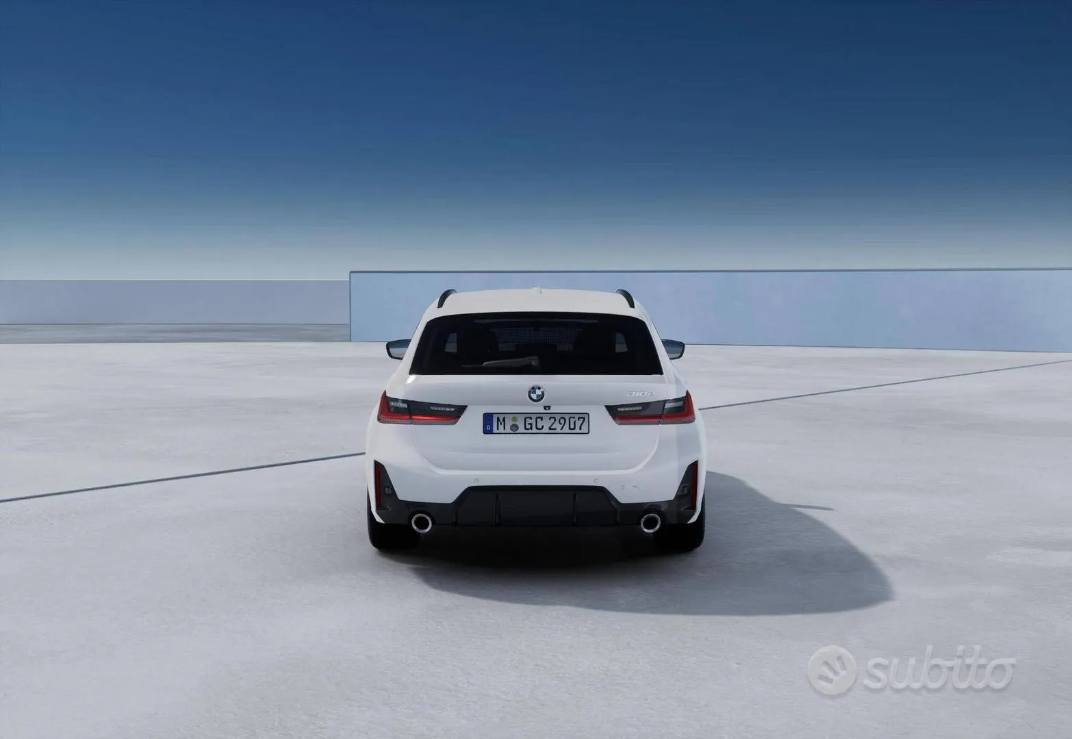 BMW 3 Series photo 5