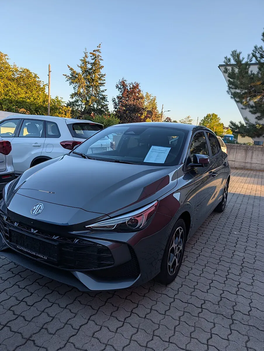 MG Mg3