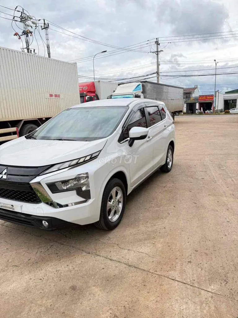 Mitsubishi Xpander photo 3