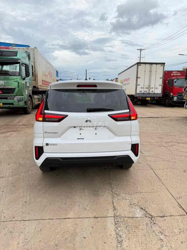 Mitsubishi Xpander photo 4