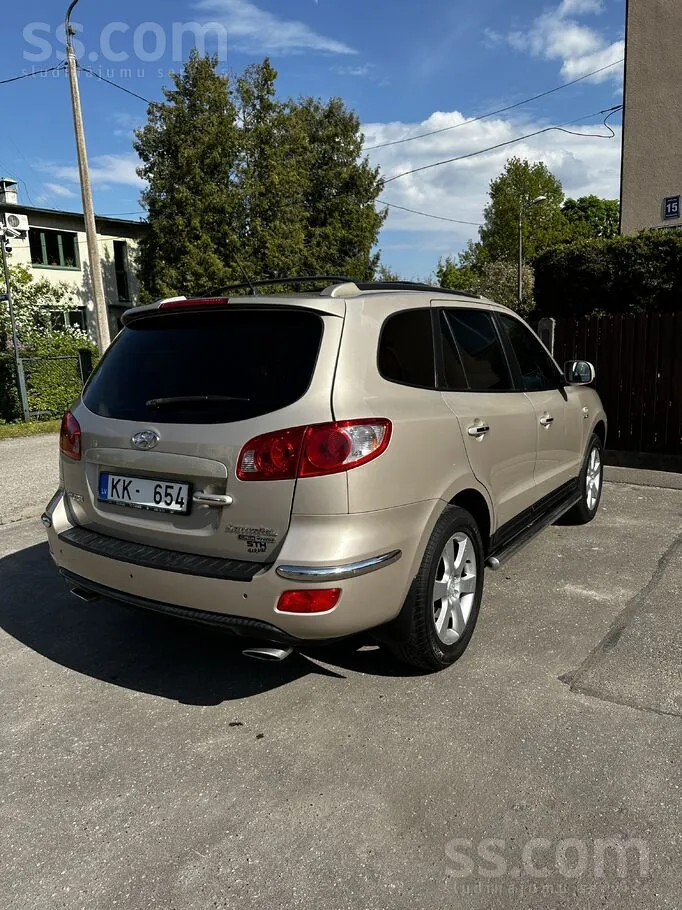 Hyundai Santa Fe 2008 photo 2