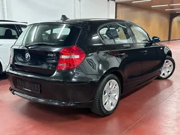 BMW 1 Series 2016 photo 2
