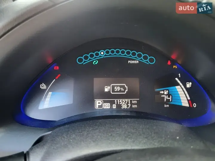 Nissan Leaf 2013 photo 5