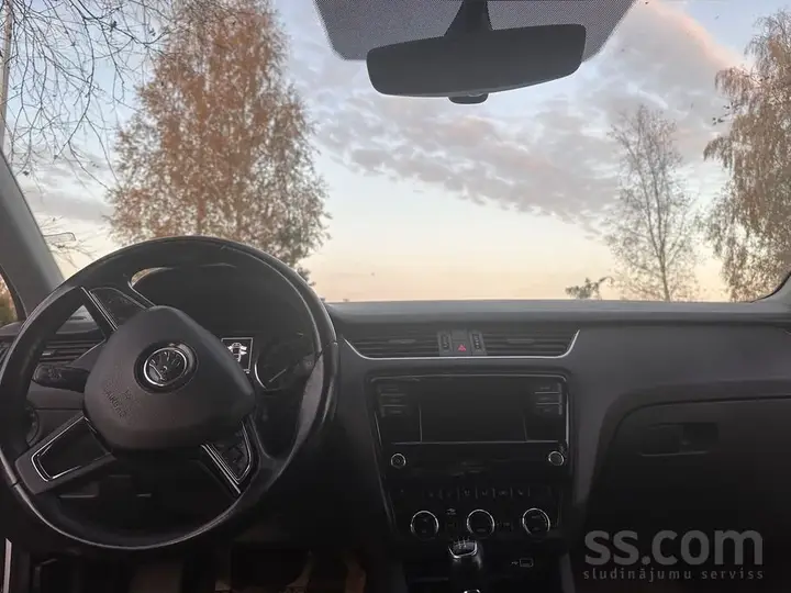 Skoda Octavia 2018 photo 5