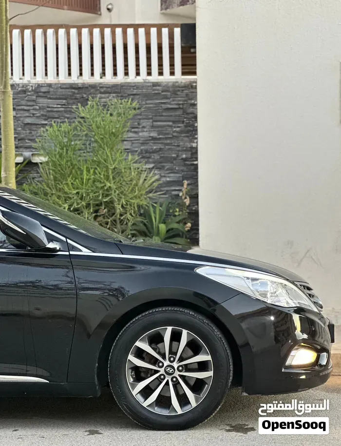 Hyundai Grandeur 2012 photo 4