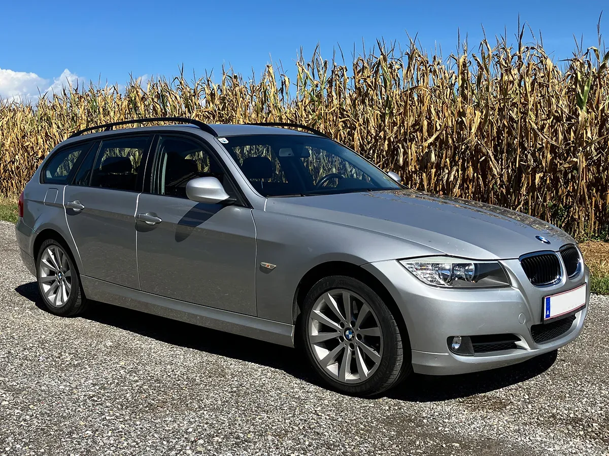 BMW 3 Series 2008 photo 2