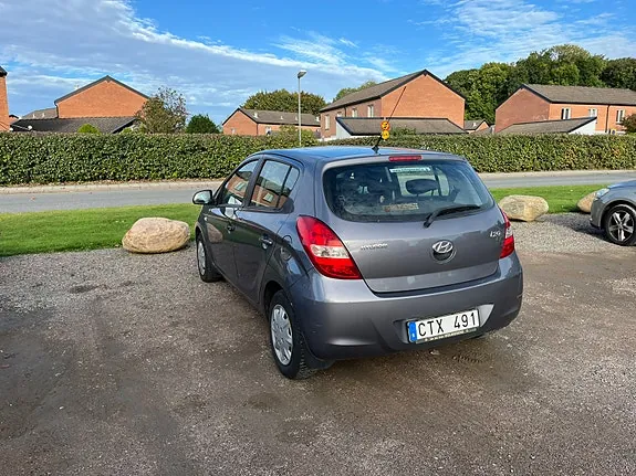 Hyundai I20 2011 photo 4