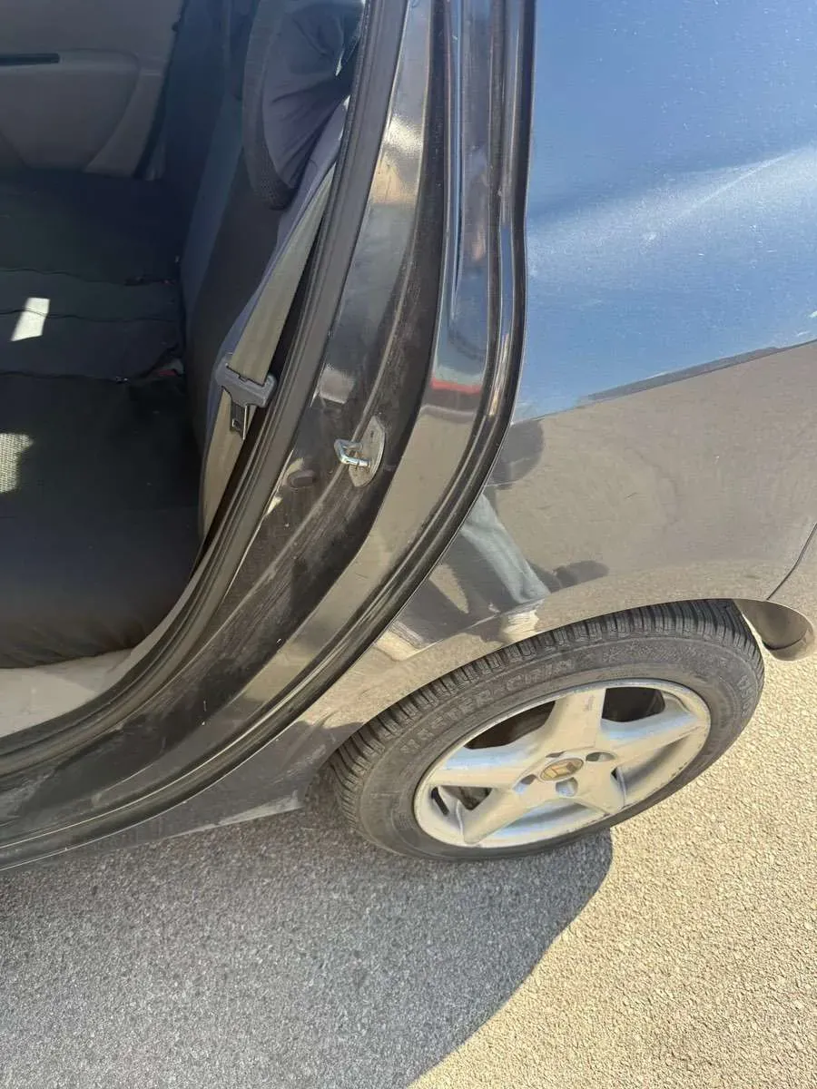 Renault Clio 2007 photo 3