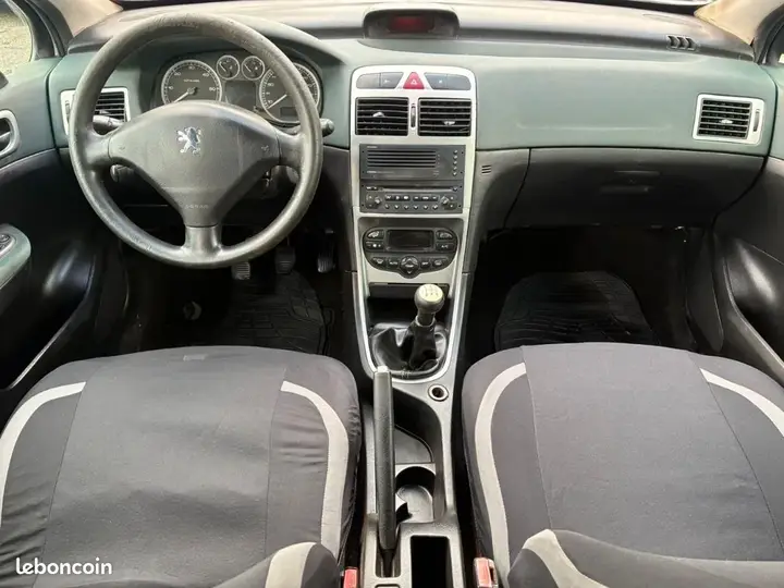 Peugeot 307 2001 photo 3