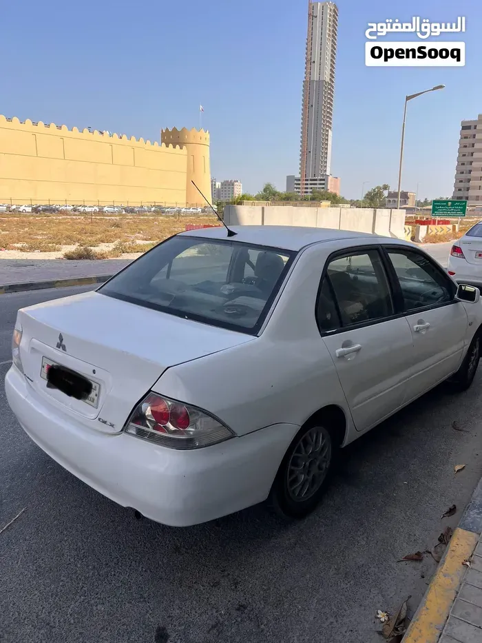 Mitsubishi Lancer