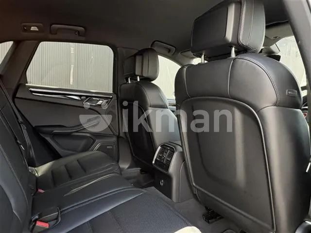 Porsche Macan 2025 photo 5