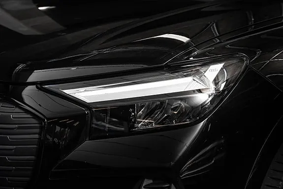 Audi Q4 E-Tron 2022 photo 2