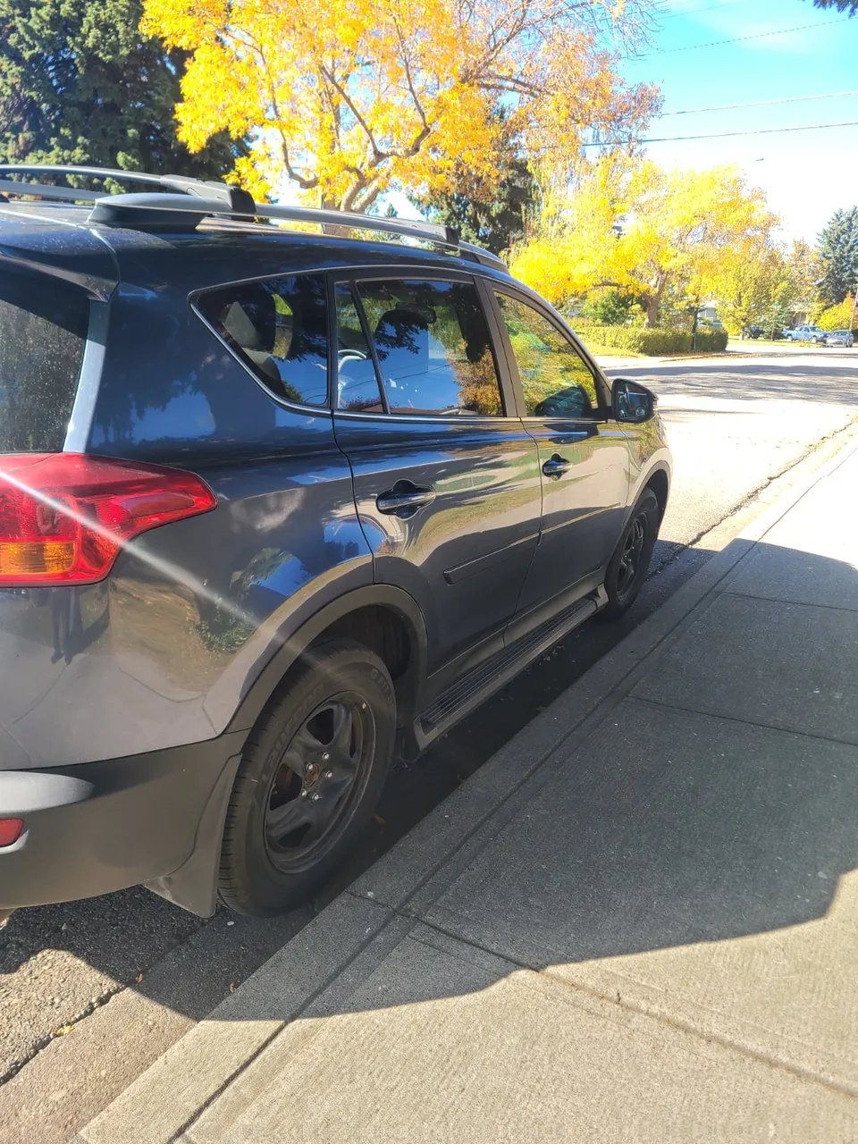 Toyota Rav4 2014 photo 5