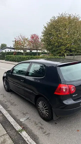 Volkswagen Golf 5 2005 photo 2