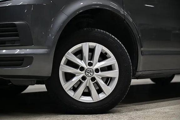 Volkswagen Transporter 2019 photo 2