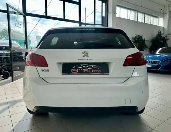 Peugeot 308 2018 photo 5