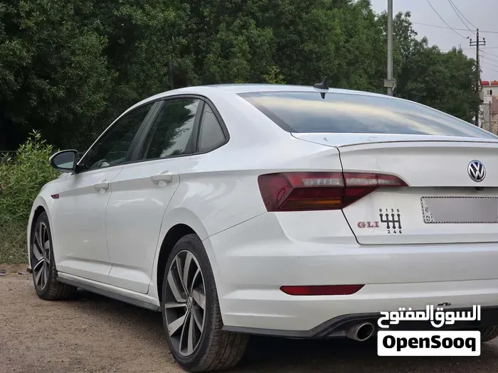 Volkswagen Jetta 2019 photo 3