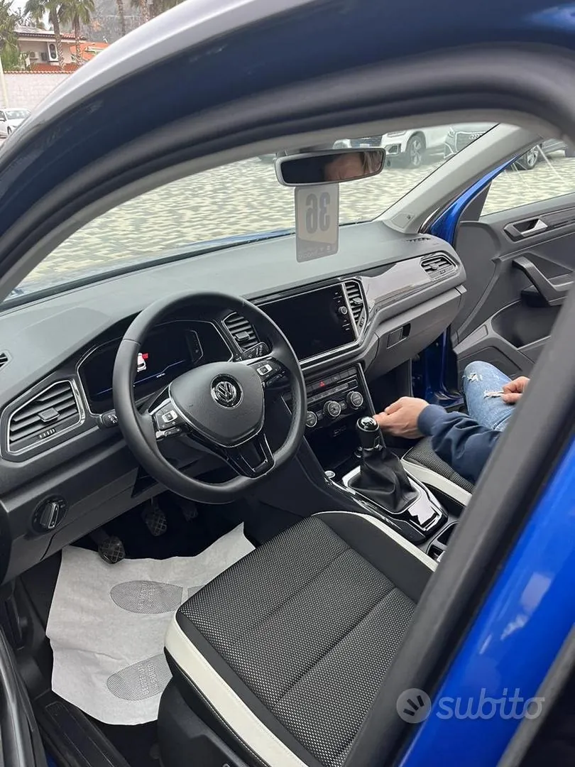 Volkswagen T-Roc 2019 photo 5